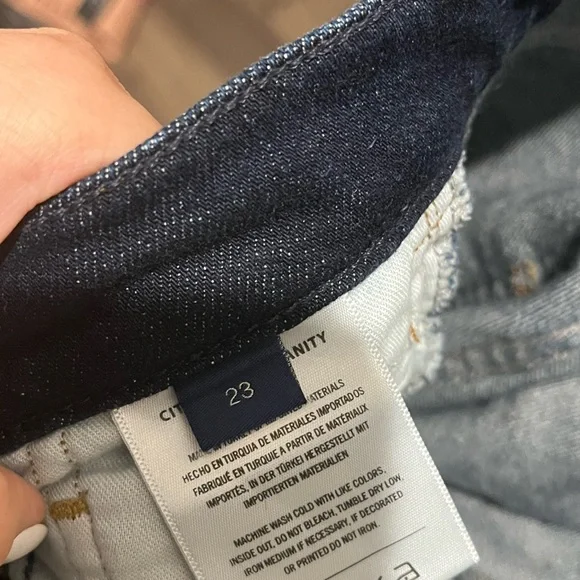 CITIZENS OF HUMANITY GENOVA LOW-RISE BOOTCUT JEANS